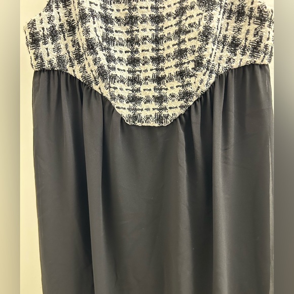 BCBG black and white mini dress - Picture 5 of 6